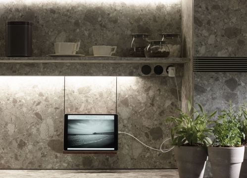 e1101880u06d2018 web